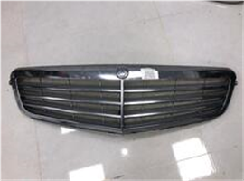 W212 Mercedes-Benz  Radiator barmaqlığı
