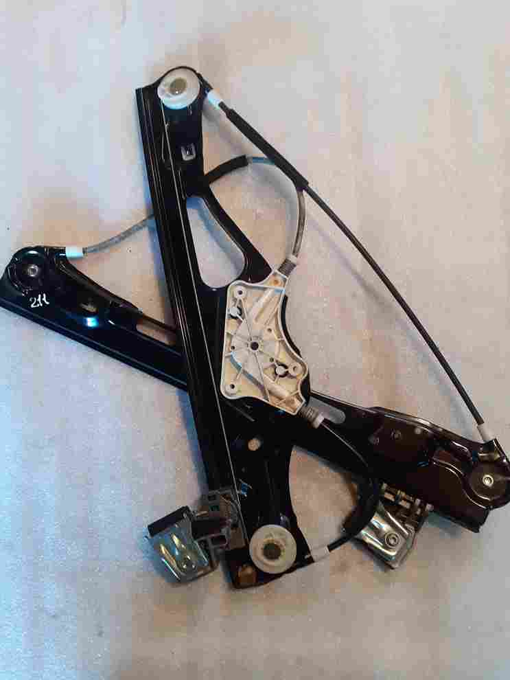 Şüşəqaldıran mexanizim  W211 E