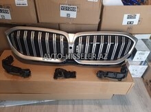 BMW G20 radiator barmaqlığı (ablisovka)