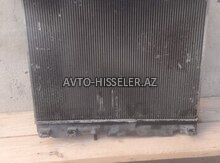 Mitsubishi Mirage su radiatoru