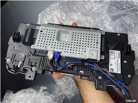 "BMW 5 Series (G30)" LED cihazlar paneli