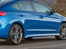 Hyundai Elantra Sport yan ayaqlığı