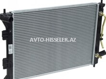 Hyundai Elantra 2011-2015 su radiatoru