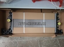 Chevrolet Cruz 2016 2020 su radiatoru