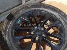 Bridgestone təkərləri 255-60 R20