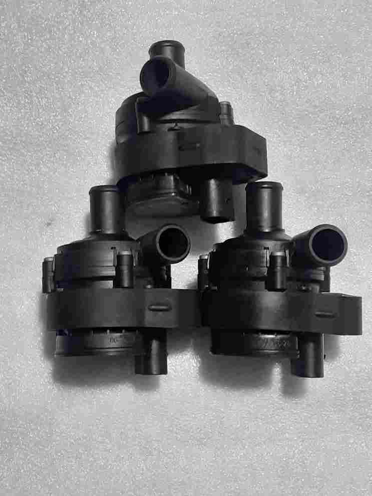 Sirkuliyasiya matoru (su qovan) W211