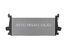 Chevrolet Cruze 1.4 interkuler radiatoru