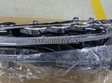 Toyota camry radiator barmaqlıq moldingi