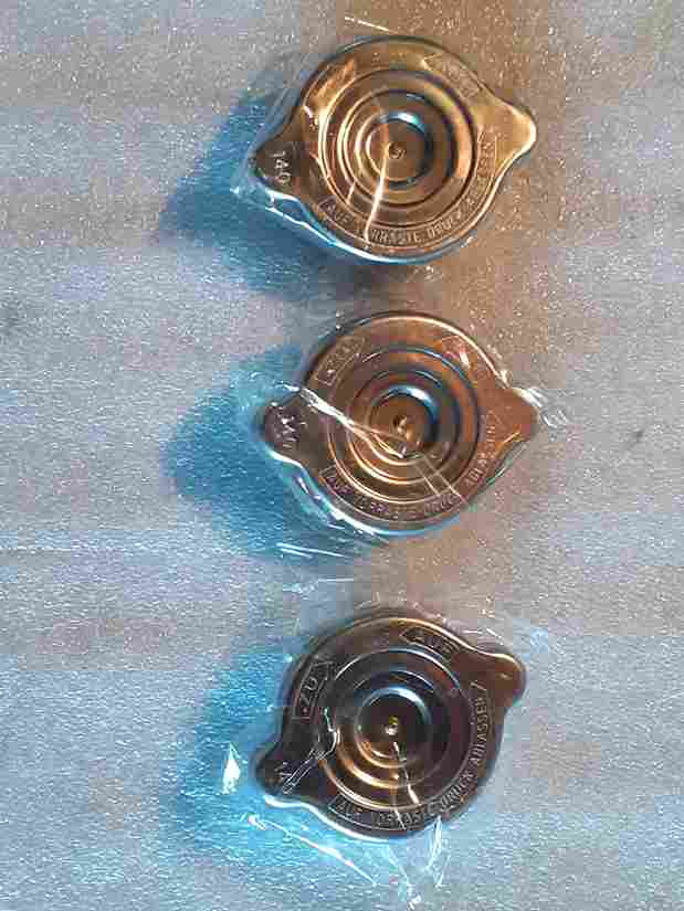 Antifiriz çəninin qapağı W210