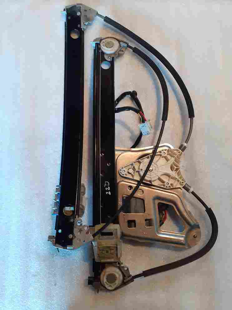 Şüşəqaldıran mexanizim  W220 