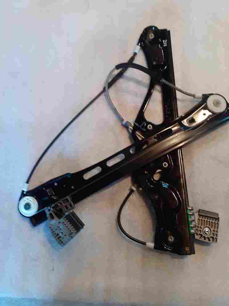 Şüşəqaldıran mexanizim  W211 E