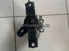 Toyota 30 gövdə mühərrik yastığı