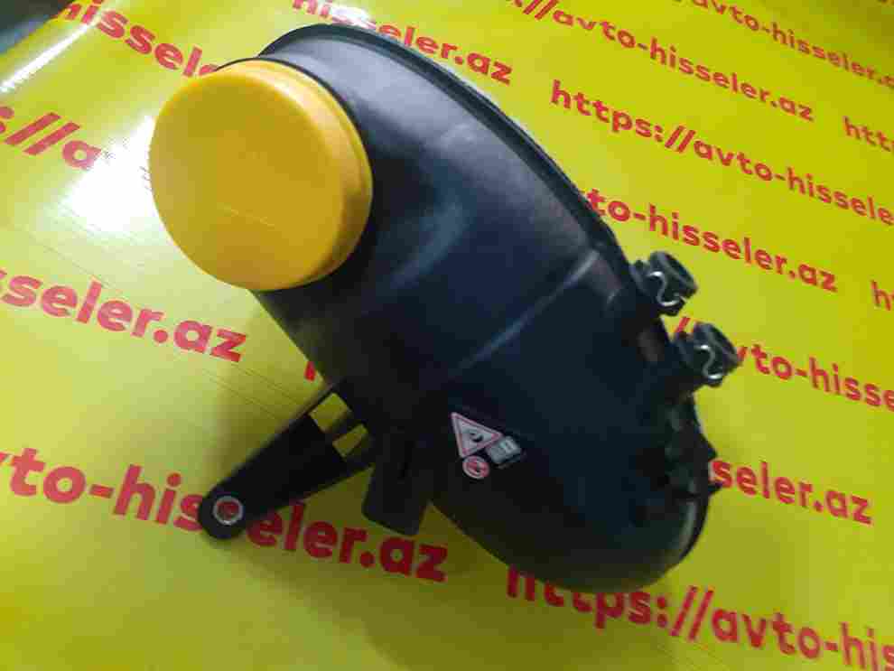 Antifiriz çəni W222