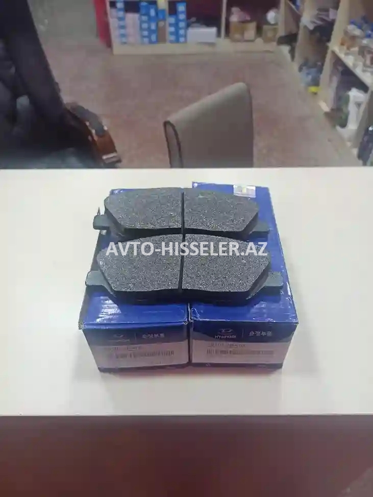 Naklatka Kia SORENTO/ 2013 