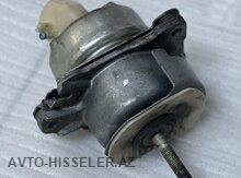 Ford Mustang 2015–2022 mühərrik yastığı (paduşkası) – avto-hisseler.az