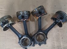 BMW Mühərrik başlığı