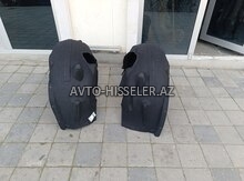 BMW G30 arxa padkrelnik