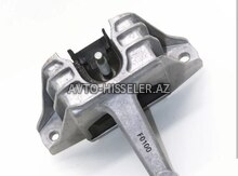 Hyundai Elantra 2017 mühərrik yastiĝi (paduşkası)