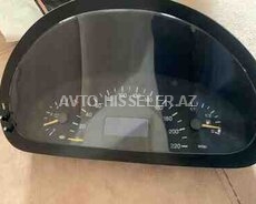  W639  Vito Viano Mercedes  щиток приборов