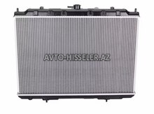 Nissan Maxima 1994-2000 su radiatoru