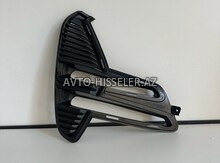 BYD Song plus duman farasının korpusu