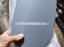 Mercedes W213 Yanacaq çəni qapağı