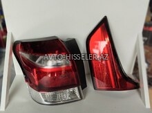 Toyota Corolla Fielder stop işıqları