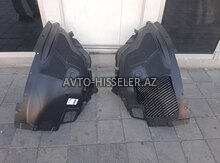 BMW F15 ön padkrelnik